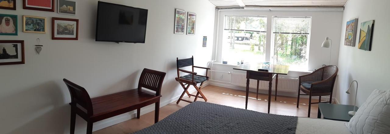 Karens Bakke 2 Bed & Breakfast Glesborg ภายนอก รูปภาพ